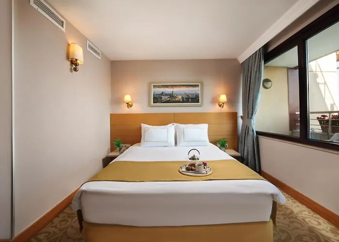 Almina - Special Class Hotel