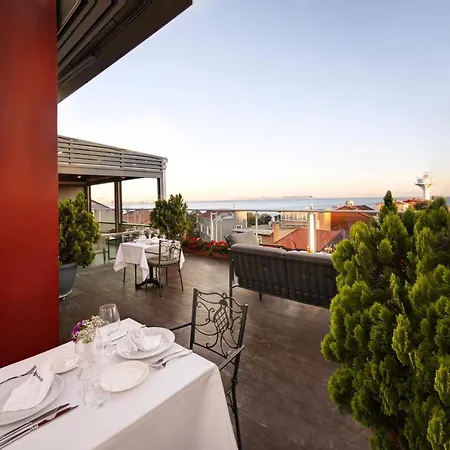 Отель Almina - Special Class 3*