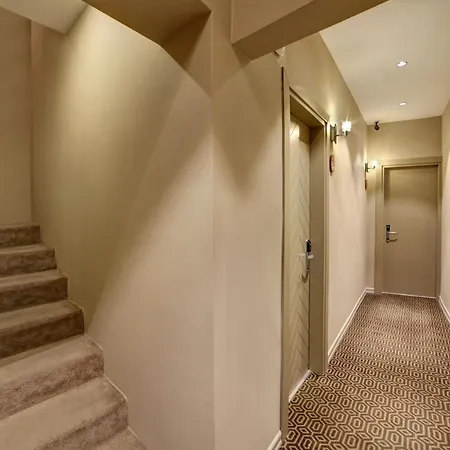 Hotell Almina - Special Class 4*