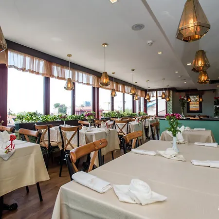 Отель Almina - Special Class